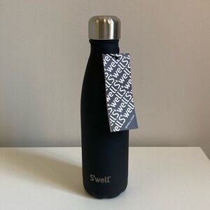 Swell Water Bottle black NWT